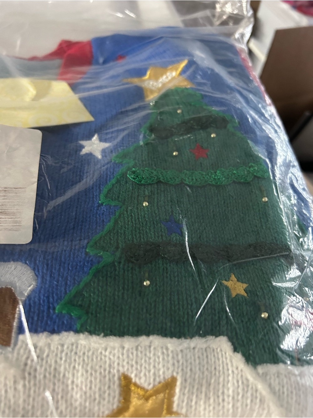 The quacker factory. Blue Christmas Tree & Snow Scene - Picture 7 of 15